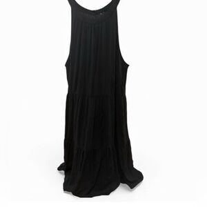 Black Sleeveless Dress